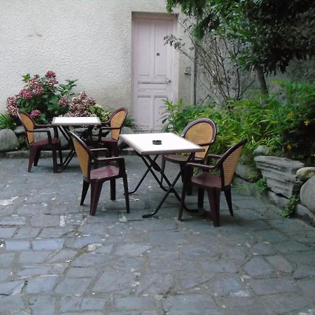 Hotel-Restaurant Le Saint Christophe Lourdes Exteriör bild